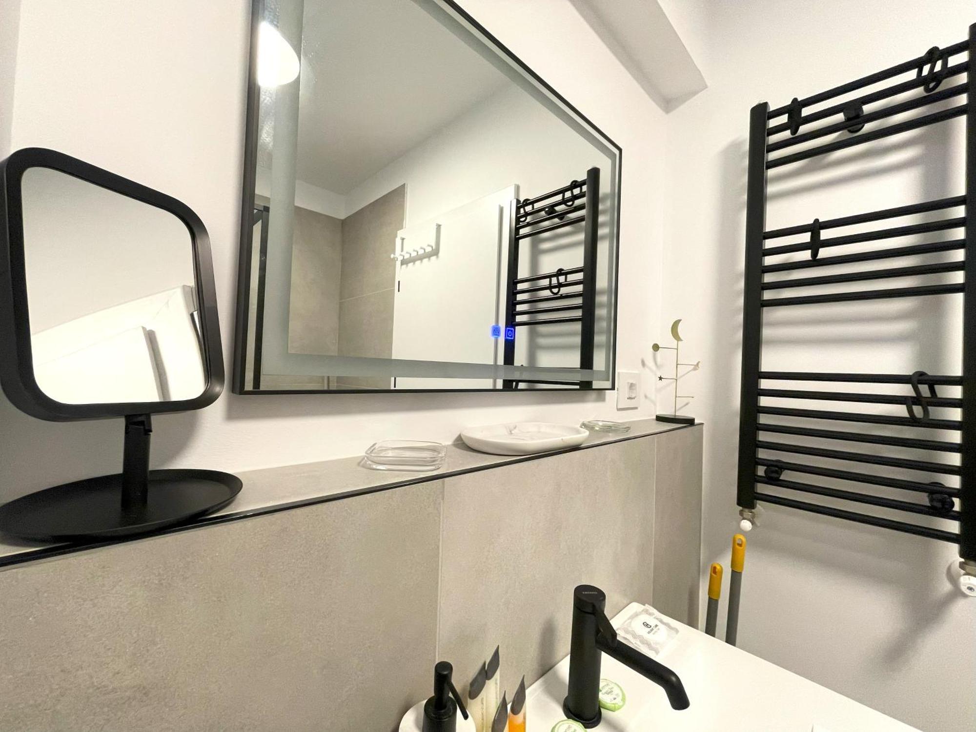 Rosewood Boutique Apartment Sinaia Extérieur photo
