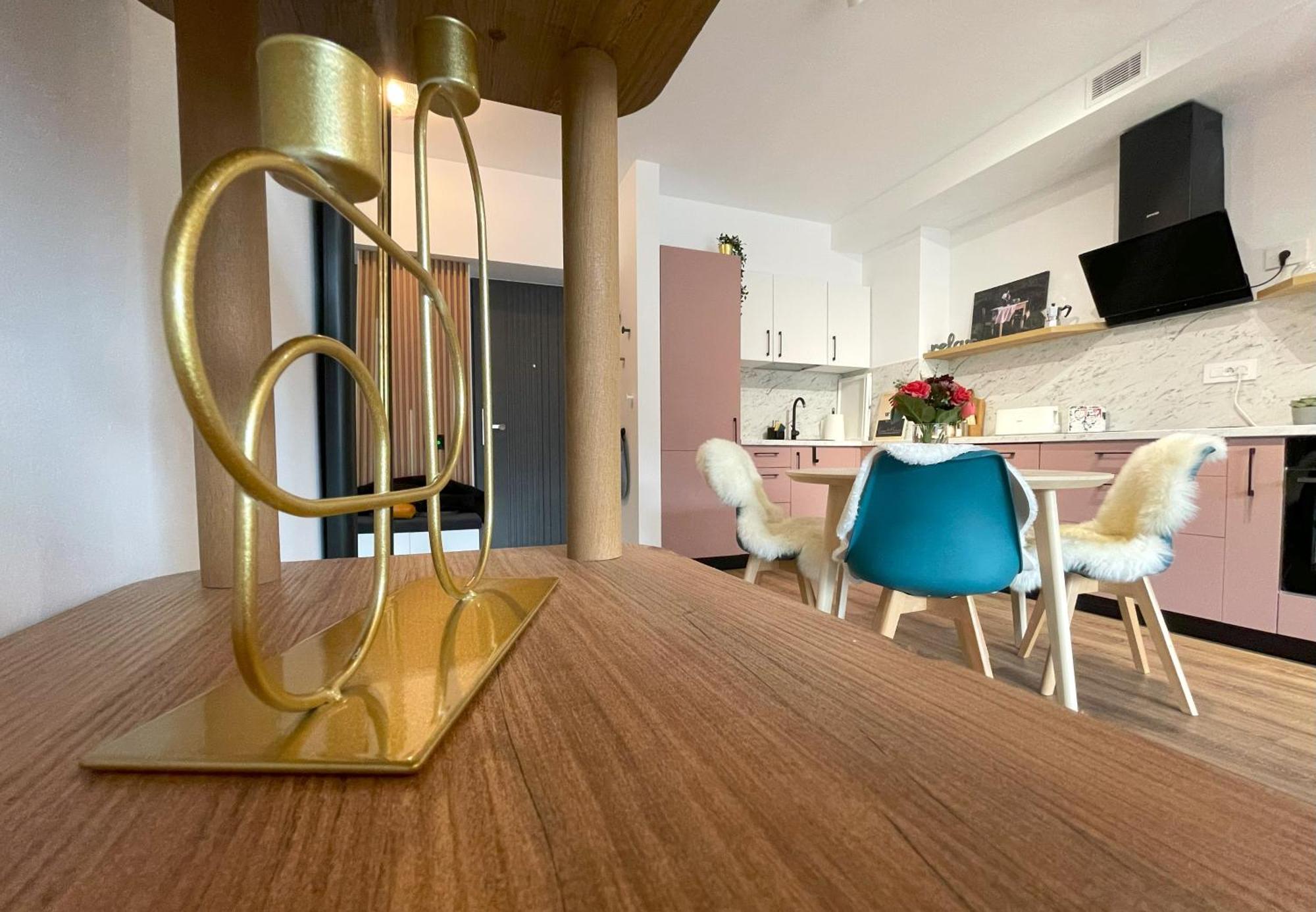 Rosewood Boutique Apartment Sinaia Extérieur photo